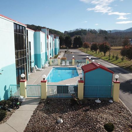 Econo Lodge Newport Exteriér fotografie