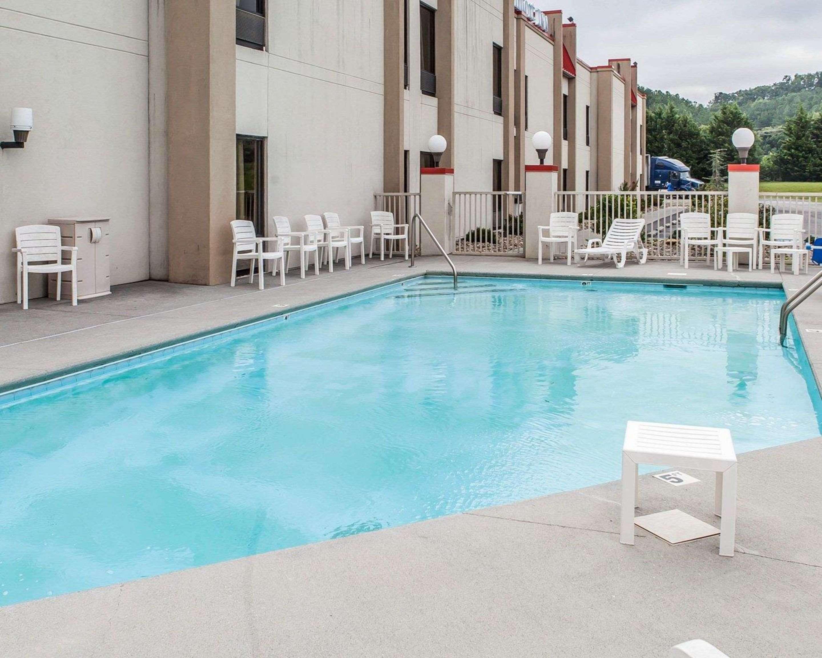 Econo Lodge Newport Exteriér fotografie