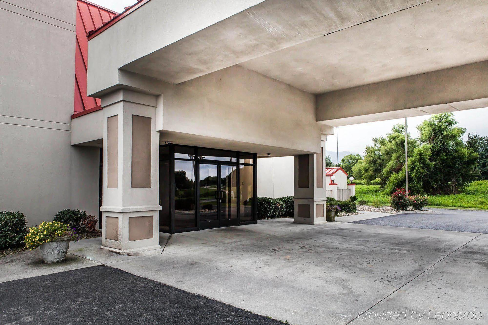 Econo Lodge Newport Exteriér fotografie