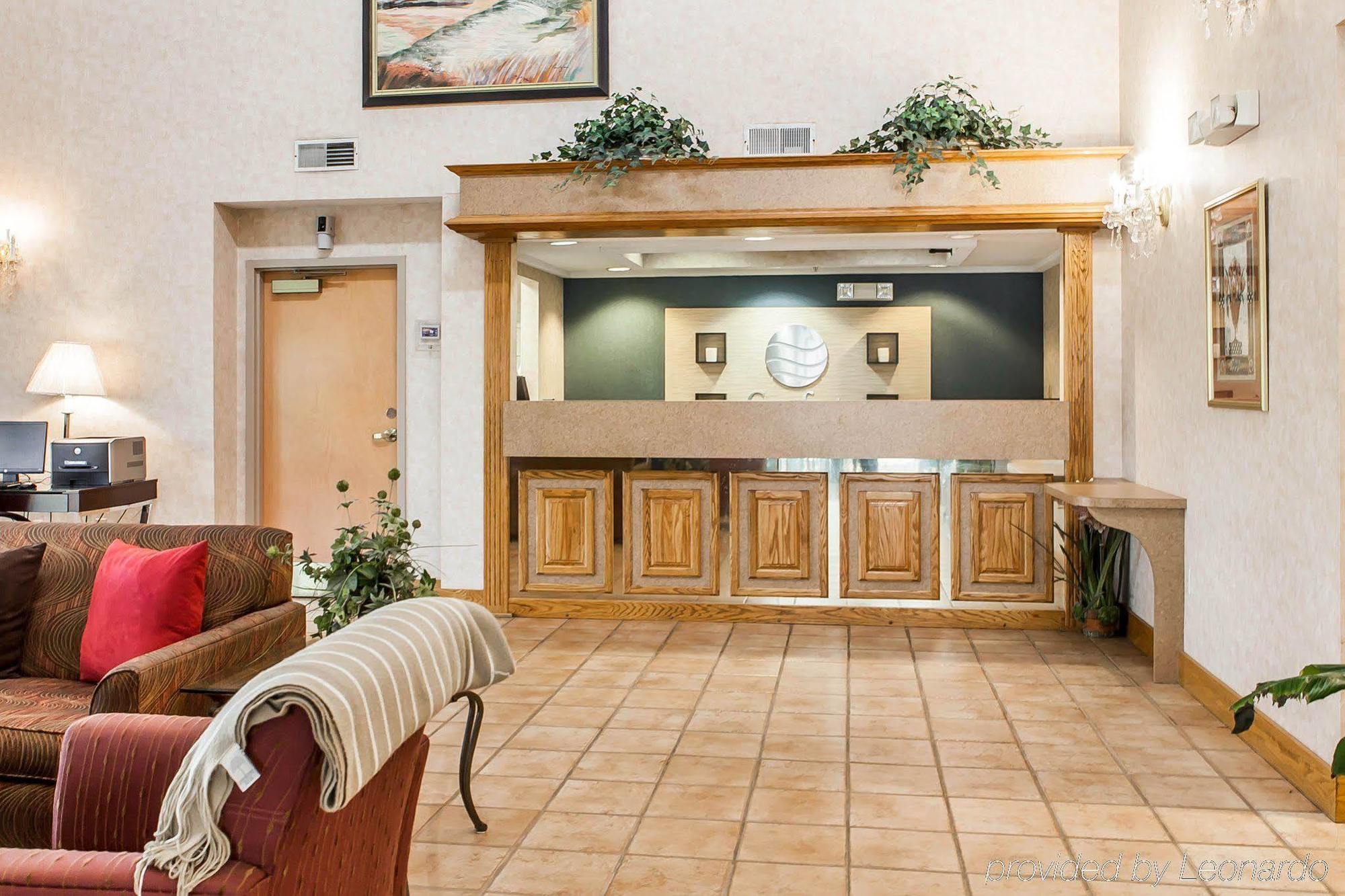 Econo Lodge Newport Exteriér fotografie